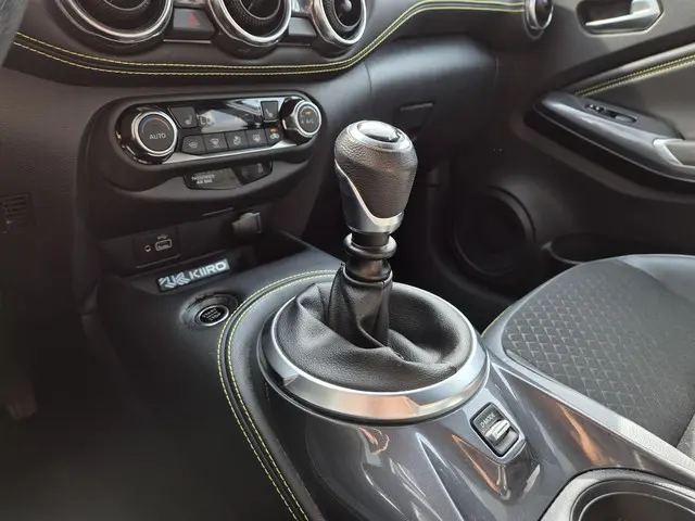 Nissan Juke 1.0 DIG-T Kiiro 2022 Benzine 23