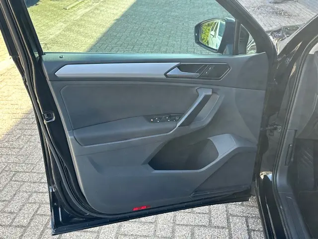 Volkswagen Tiguan 1.4 TSI Comfortline 2016 Benzine 12