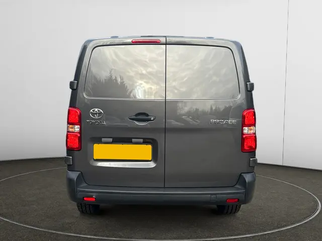 Toyota ProAce Worker 2.0 D-4D Live Long Aut- 2022 Diesel 21