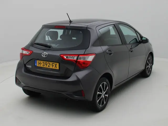Toyota Yaris 1.0 VVT-i Connect Camera 2020 Benzine 6