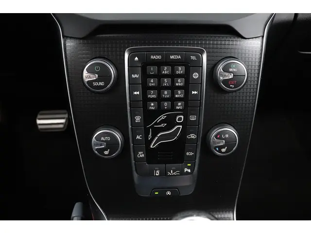 Volvo V40 1.5 T3 R-Design 2019 Benzine 48