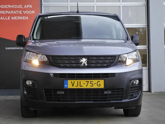 Peugeot Partner 1.5 BlueHDI Premium Long 2021 Diesel 3