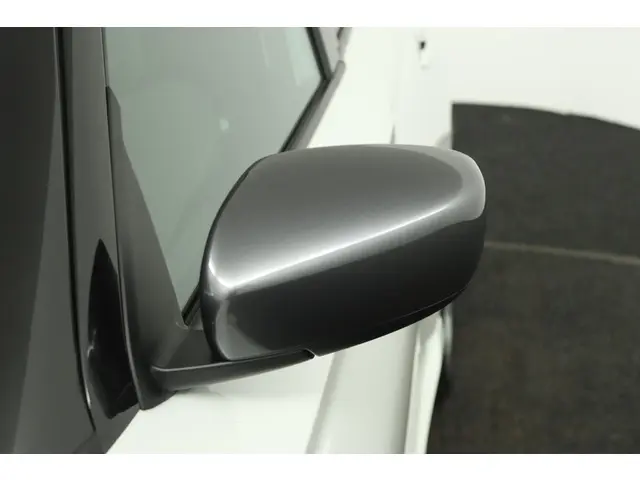 Suzuki Swift 1.2 Select Smart Hybrid 2025 Benzine 37