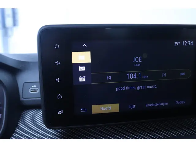 Dacia Sandero Stepway 1.0 TCe 90 Comfort 2022 Benzine 27