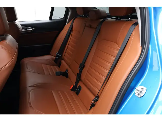 Alfa Romeo Giulia 2.0 T AWD Veloce 2017 Benzine 13