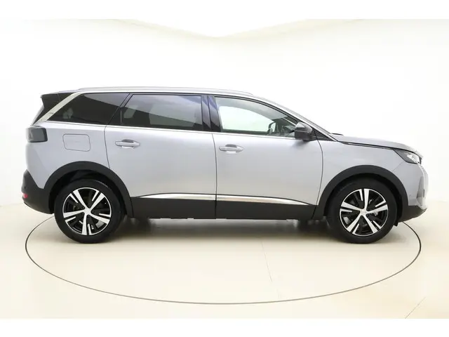 Peugeot 5008 1.2 Hybrid GT 2024 Benzine 9