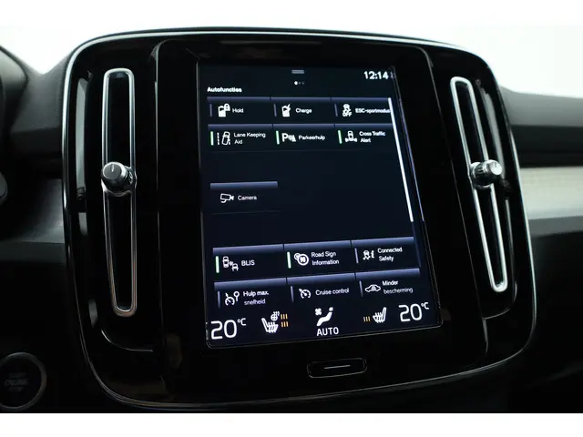 Volvo XC40 T4 Recharge Core 2023 Hybride Benzine 15