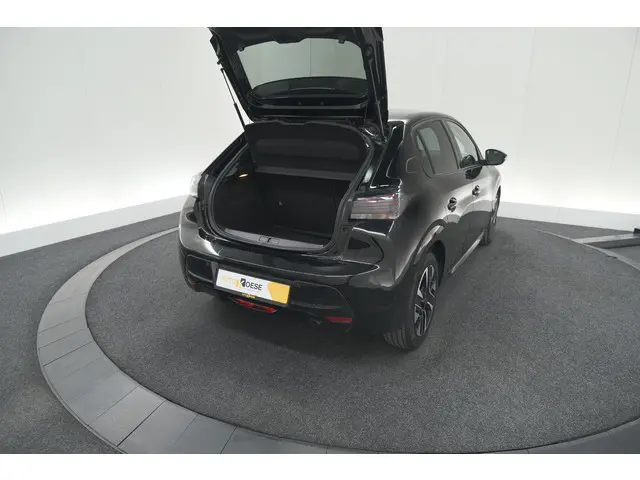 Peugeot 208 PureTech 100 Allure 2024 Benzine 53