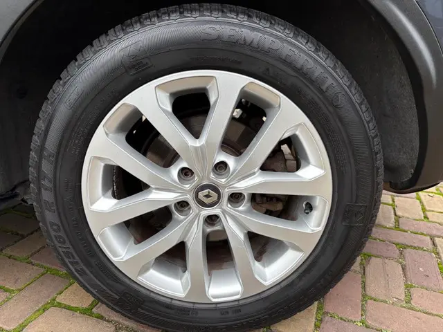 Renault Kadjar 1.2 TCe Zen Navigatie 2016 Benzine 13
