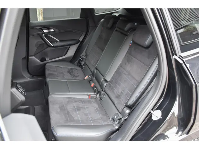 BMW X1 sDrive18i 2024 Benzine 28