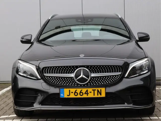 Mercedes-Benz C-Klasse Estate 180 AMG 2020 Benzine 6