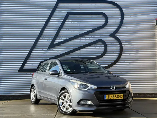 Hyundai i20 1.0 T-GDI Essence 2016 Benzine 4