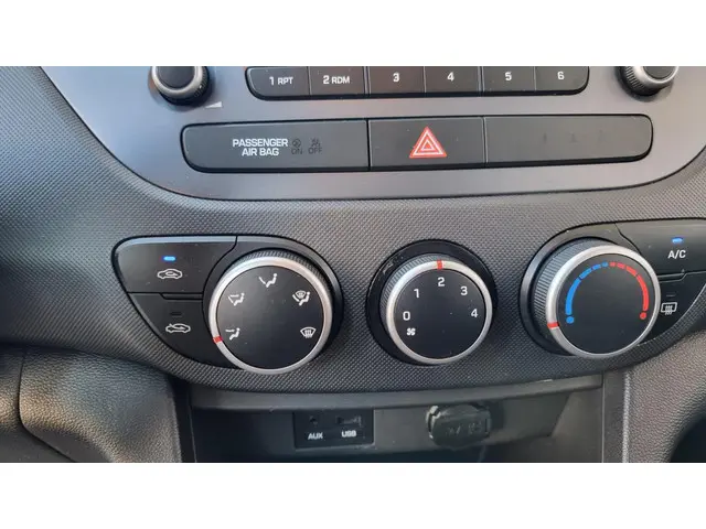 Hyundai i10 1.0i Comfort 2020 Benzine 13