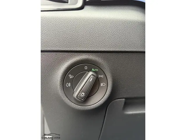Škoda Karoq 2.0 TSI 4x4 Sportline Business 2022 Benzine 41
