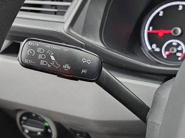 Volkswagen Transporter 2.0 TDI 2022 Diesel 10