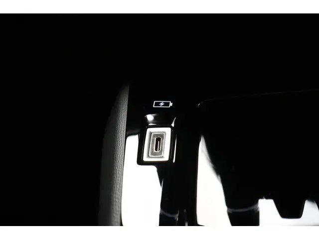 Peugeot e-208 EV Allure Pack 50 kWh 2022 Elektrisch 30
