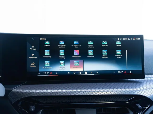 BMW 4 Serie 420i Coupé M Sport Pro 2025 Benzine 38