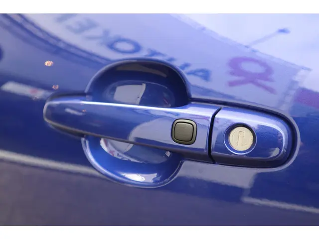 Toyota Aygo X 1.0 VVT-i AIR PLAY AUTOMAAT 2024 Benzine 35