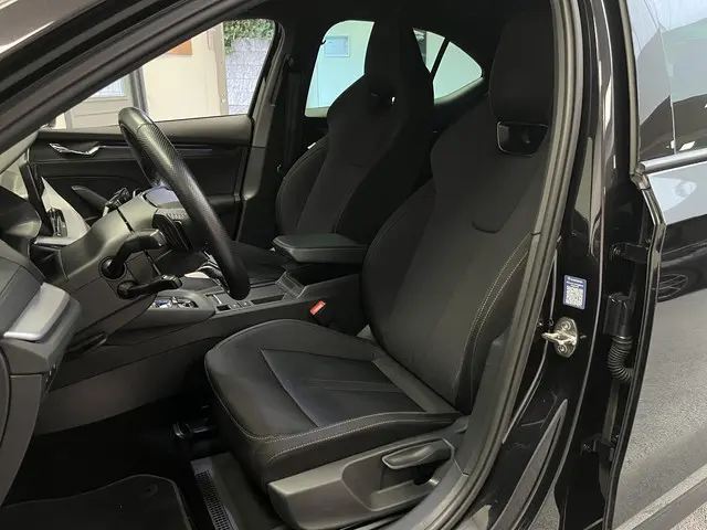 Škoda Octavia 1.0 e-TSI Sport Business 2022 Benzine 4