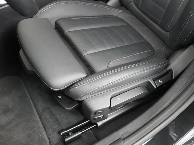 BMW i4 M50 High Executive 84 kWh 2023 Elektrisch 13