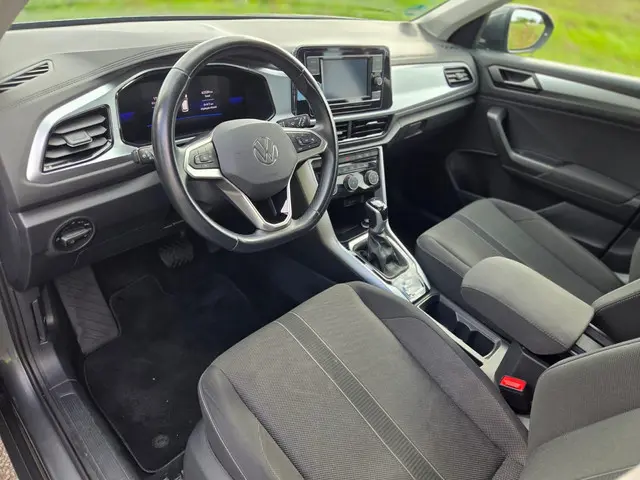 Volkswagen T-Roc 1.5 TSI Life Business 2022 Benzine 4