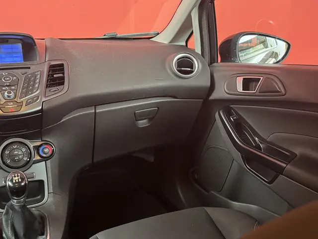 Ford Fiesta 1.0 Style 2016 Benzine 56