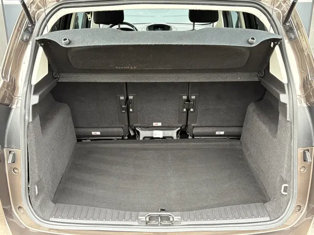 Ford C-MAX 1.0 Ambiente 2016 Benzine 19