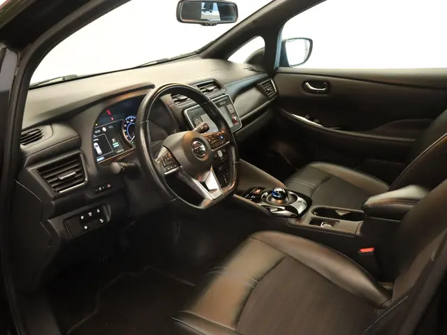 Nissan Leaf Tekna 40 kWh 2018 Elektrisch 5