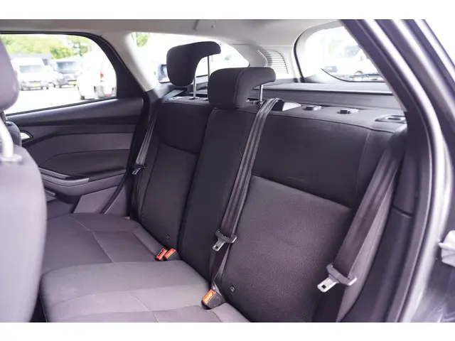 Ford Focus Wagon 1.0 Trend 2016 Benzine 35