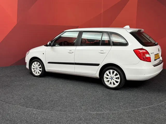 Škoda Fabia Combi 1.2 TSI Fresh 2013 Benzine 21