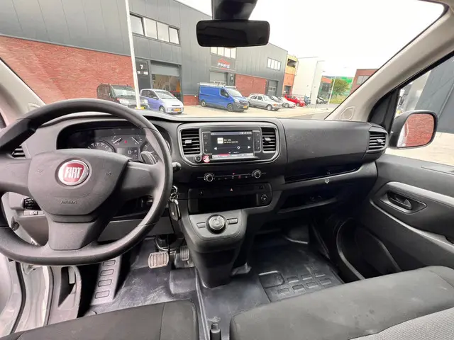 Fiat Scudo 2.0 MultiJet 180 L3 DC 2023 Diesel 11