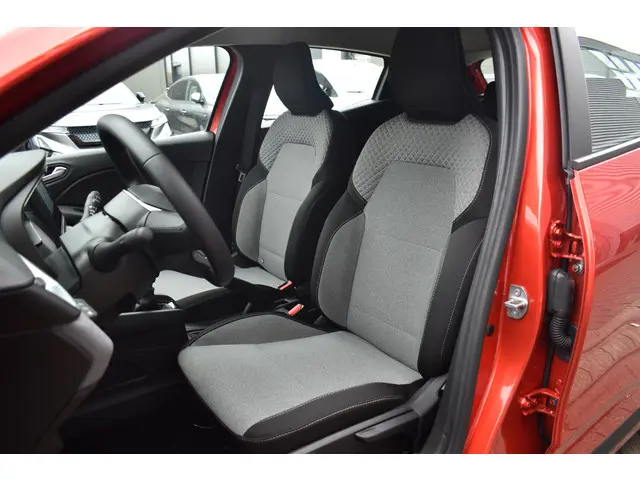 Renault Clio TCe 90 GPF evolution 2024 Benzine 10