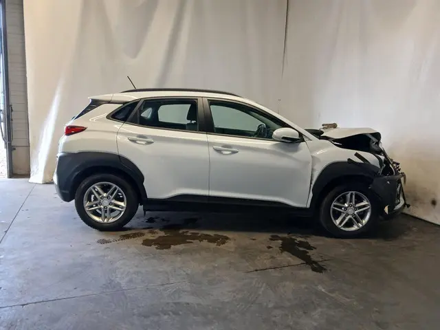 Hyundai Kona 1.0T Comfort - Front Schade - BPM 2017 Benzine 4