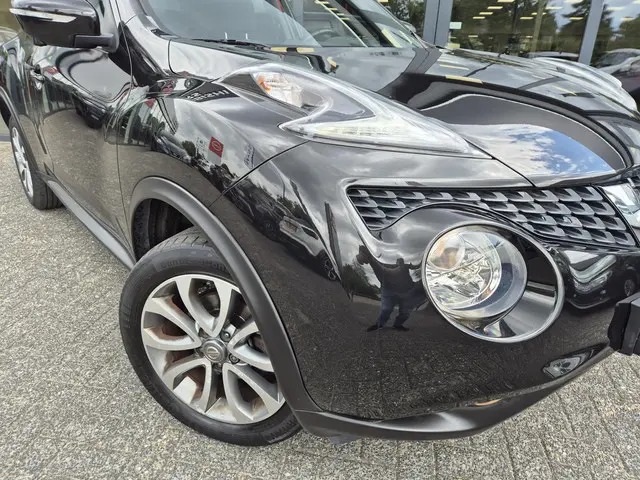 Nissan Juke 1.6 Connect Edition 2015 Benzine 25