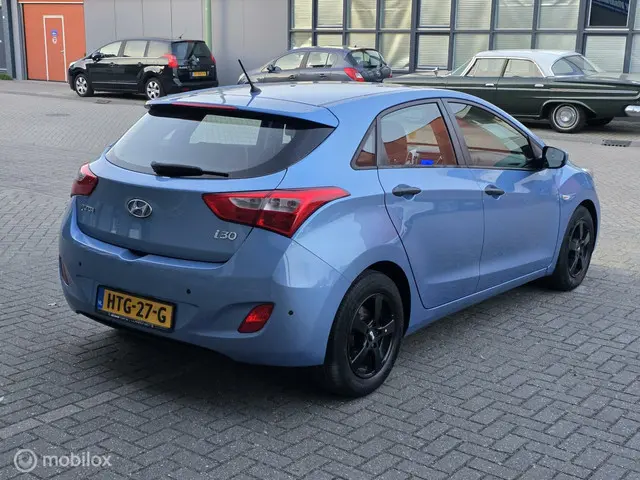Hyundai i30 1.4✅️Airco✅️Apk✅️ 2013 Benzine 3