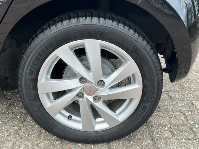 SEAT Mii 1.0 Sport 79.000 km NL-AUTO-NAP 2014 Benzine 22