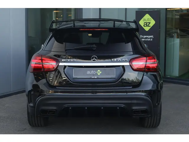 Mercedes-Benz GLA AMG 45 4MATIC 2018 Benzine 10