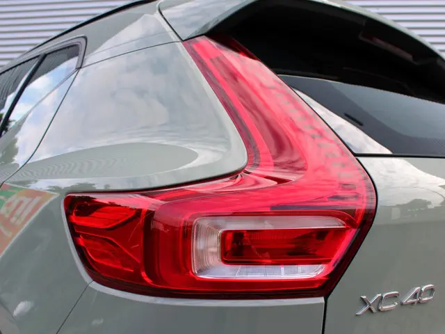 Volvo XC40 2.0 B4 Plus Dark 2024 Benzine 7