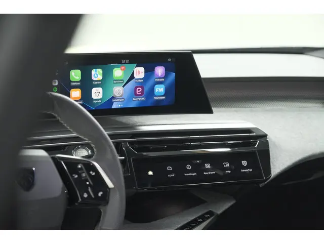 Peugeot 3008 1.2 Hybrid 136 GT 2025 Hybride Benzine 61