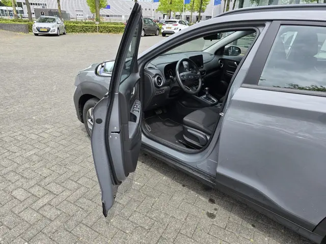 Hyundai Kona 1.6 GDI HEV Comfort 2021 Hybride Benzine 7