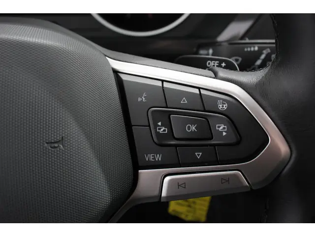 Volkswagen Tiguan 1.5 TSI DSG Active 2023 Benzine 15