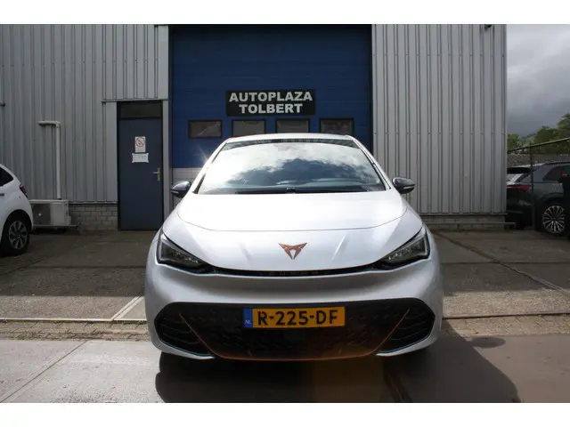 CUPRA Born 2