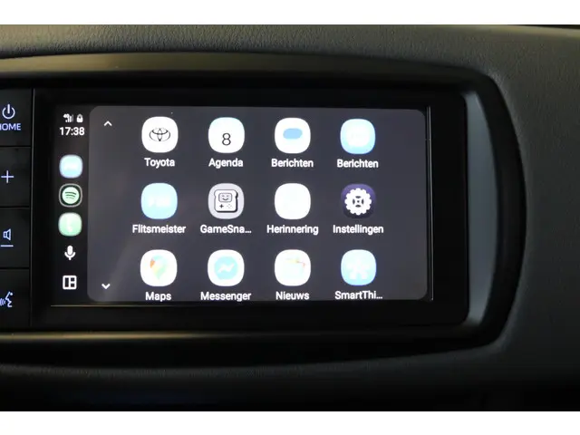 Toyota Yaris 1.5 Hybrid Dynamic 2020 Hybride Benzine 11