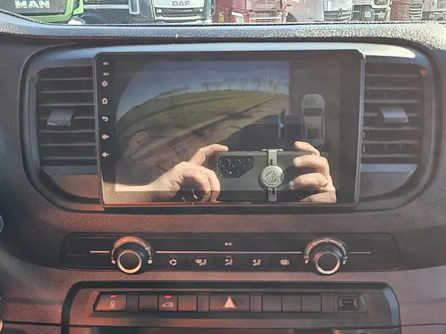 Opel Vivaro 1.5 2022 Diesel 17