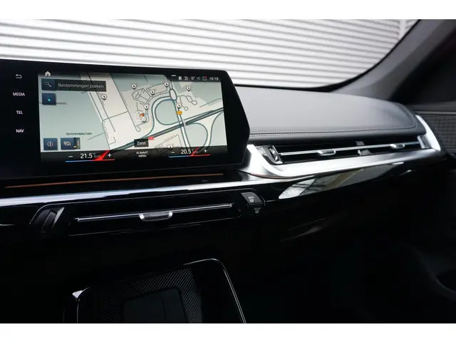 BMW iX1 xDrive30 2024 Elektrisch 11