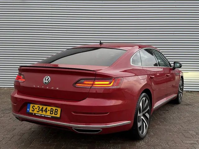 Volkswagen Arteon 2