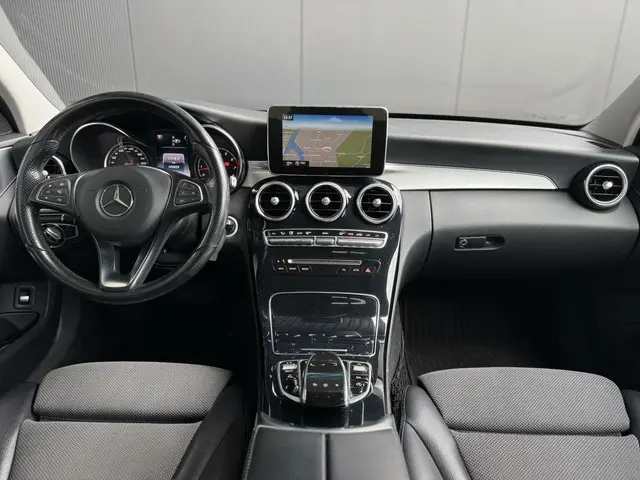 Mercedes-Benz C-Klasse 180 Prestige 2014 Benzine 2