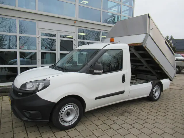 Fiat Doblò 1.6 77KW MJ L2 Veegvuilkipper 2019 Diesel 4