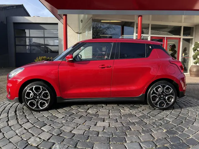 Suzuki Swift 2