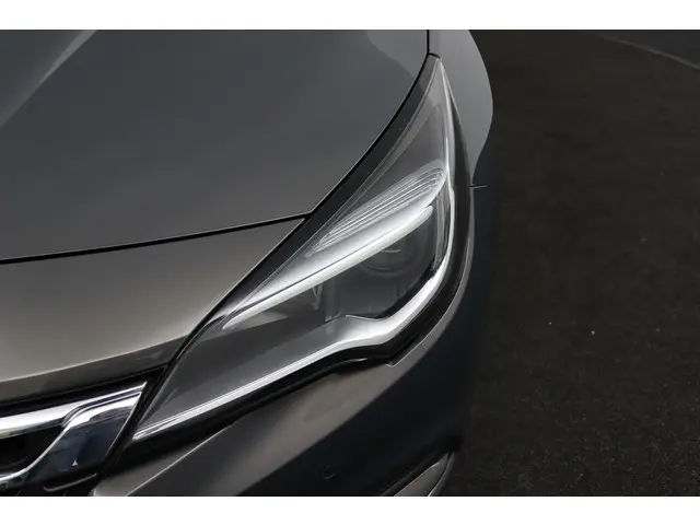 Opel Astra Sports Tourer 1.4 Edition 2016 Benzine 10